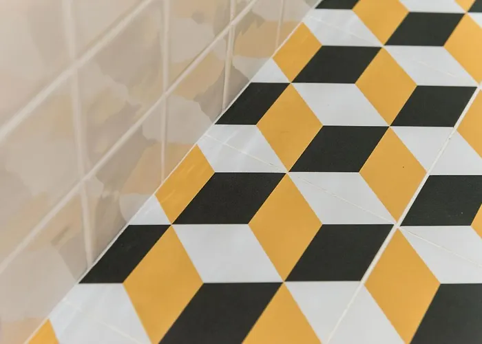 In - Cozy 2br Duplex By Lovelystay * Porto