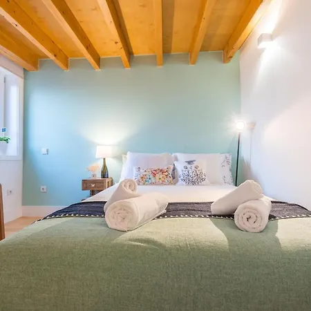 Home In Porto - Cozy 2Br Duplex By Lovelystay * Porto