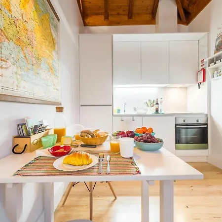 Home In Porto - Cozy 2Br Duplex By Lovelystay Apartment *