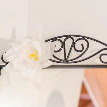 In - Cozy 2br Duplex By Lovelystay