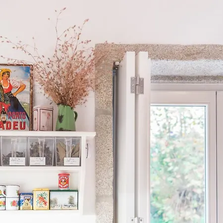 Home In Porto - Cozy 2Br Duplex By Lovelystay * Porto