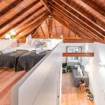 Apartment Home In Porto - Cozy 2Br Duplex By Lovelystay *