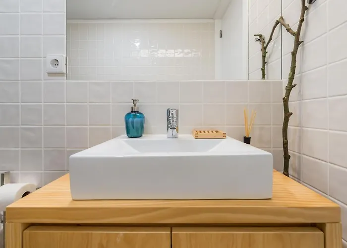 In - Cozy 2br Duplex By Lovelystay