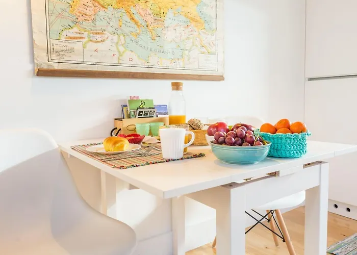 Apartman In - Cozy 2br Duplex By Lovelystay Porto